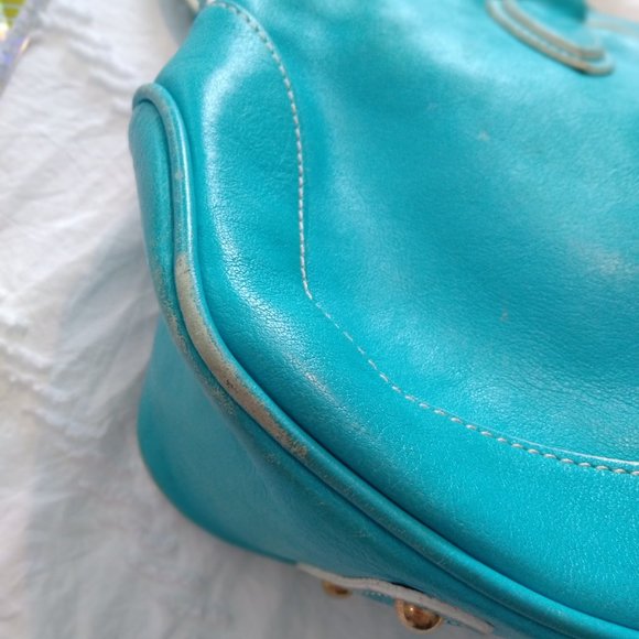 Dooney & Bourke Handbag - Picture 6 of 9